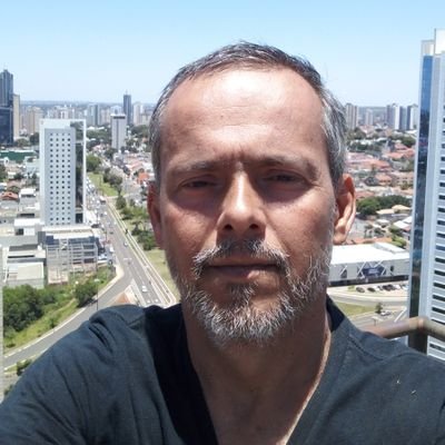 Nenhum esquerdista fará parte da minha vida. Garanto!!! Sei fazer.
