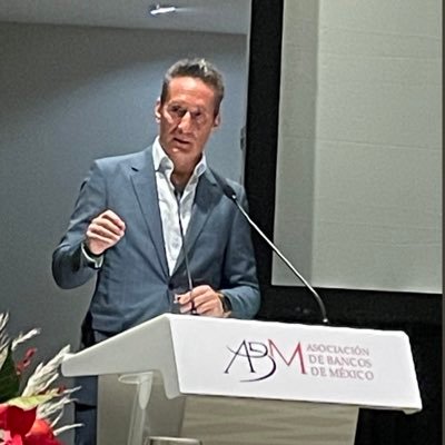 Comprometido con México 🇲🇽 ExPresidente de la Asociación Mexicana de Bancos. 2021-23, y Director General de Grupo Financiero Mifel.