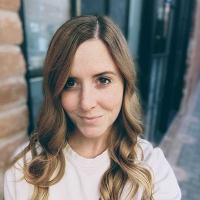 raquel_m_smith's profile picture. Exec, product & engineering @posthog