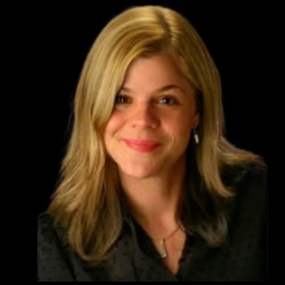 MoniqueGis's profile picture. 