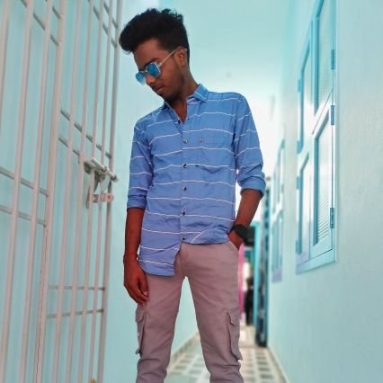 First Cry on JAN13☺
Thalapathy Rasigan😎
Suresh Raina Fan💚
Vadivelu For life💯