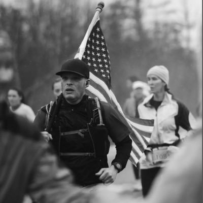 Running. #Runchat #RunMaine @TeamRWB 🇺🇸 @USAirforce #Veteran #GIRLDAD BostonBruins #GoBs           Notre Dame fighting Irish.#WeareND 🍀🏈🍀