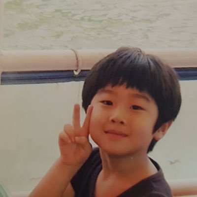 ponyo_usus's profile picture. #T1WIN 우제야 나라세우자 제발;;❤️ 아니다 그냥 티원나라 세워줘 ㅠㅠ ❤️‍🔥 #t1 #티원 #페이커 #케리아 #구마유시 #오너 #제우스 @mi832672