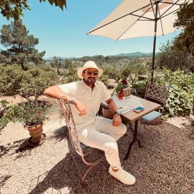 HMSharaf's profile picture. 🦉Tech savvy professional retweeter. Instagram: hms7