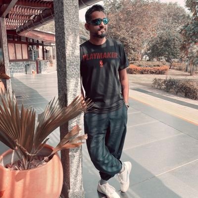 bolbhaiyabol's profile picture. Discovering myself everyday! A Banjara!