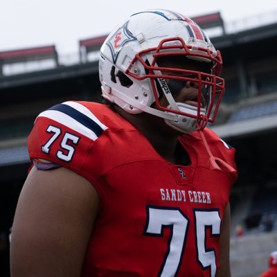 Sandy Creek High school, ht:6’5 380lbs, Defensive tackle/ Nose tackle #75 2023 email:MikailinWarren@gmail.com #:1(410)504-4521