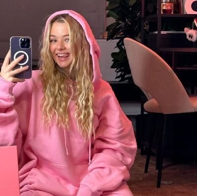 sofyanordeste's profile picture. informações sobre 
@sofyaplotnikova