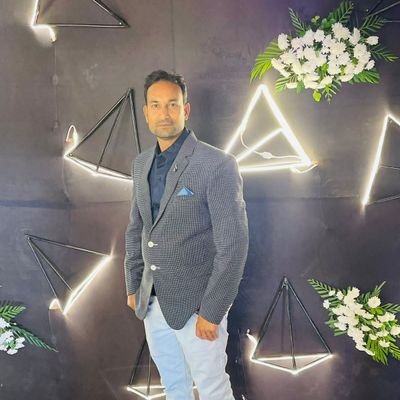 With 20+ years of experience in Forex, Comex, NSE, MCX, and crypto trading, Lokesh Gupta is a trusted expert in technical analysis, guiding global investors