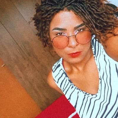 laiza_018's profile picture. em colapso 🤯
