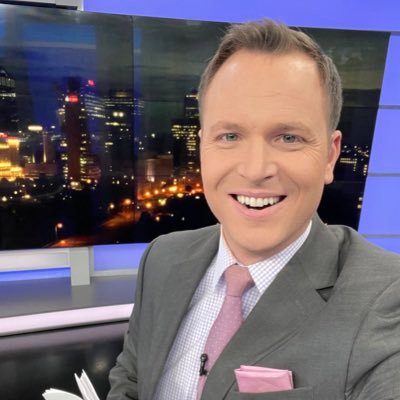 📺 TV News anchor at @WKRN in beautiful Nashville, TN. 🎸 🎶 And enjoy every moment possible of this wild ride with my wife and our 2 girls. 💜