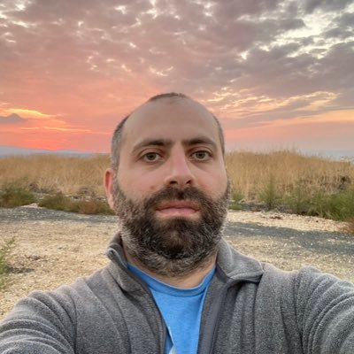 noob_aristocrat's profile picture. iOS/macOS/Windows and web developer.