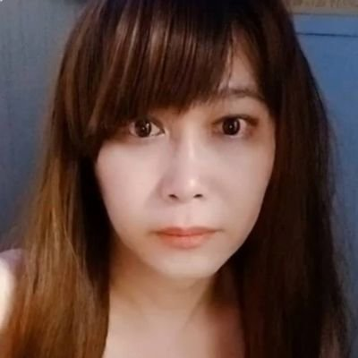 僕は友達が少ない>< #女装 恋愛対象は女性ですが同時に女性になりたい願望、憧れが強すぎて恋愛できません><Aセクかも?理解してくれる女性のお友達募集中です!白石麻衣さん桐谷美玲さん大好き憧れ過ぎて15キロダイエット。女性の服が着れるようになりました。趣味で株主優待桐谷さん目指してます笑。橘芹那さん大好き💕 #偽娘