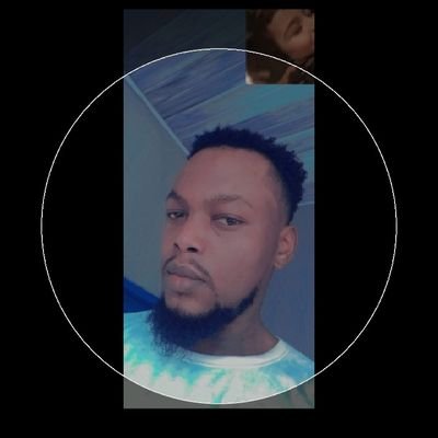 I'm a young cute health student.. A Ronaldo apologist,Old Trafford is my second haven.Cristiano Ronaldo is the greatest ever (don't argue with me on this )