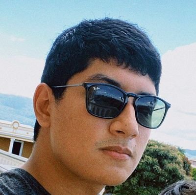 emaLeite10's profile picture. DEVE