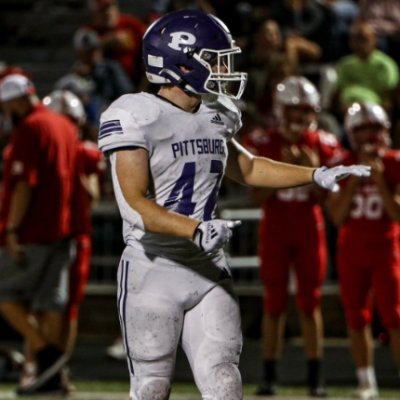 Pitt High '25|LB/RB| HT:5'9|WT:210|Bench 315|Squat 545|Clean 300| 4.68 40| 30” vert 4.21GPA Cell-(913-594-1585) kimzey44@student.usd250.org NCAA#2401197766
