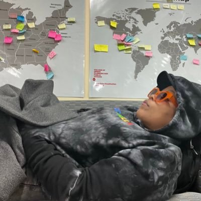 TieraFromEarth's profile picture. 