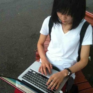 Leslie_87's profile picture. '나'는 어디에나 있습니다. 주변인. 미래PD. 내 님의 블루치ㅂ