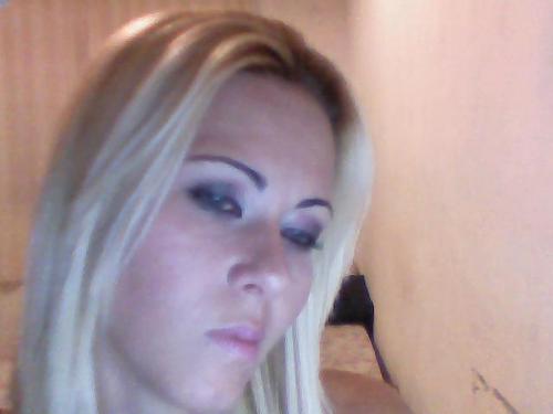 carla462de's profile picture. bio
