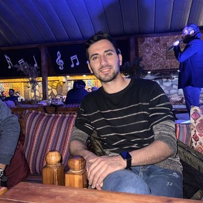 Ashkankhorami10's profile picture. Ashkan