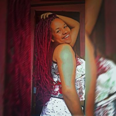 °Surtada
°cristã
° Fiel e Deus ♥️🔥
°19/09/2021
° mamãe de um anjinho 09/10/2022 cuida da mamãe ai de cima filho(a)👼😓🥀💕💙