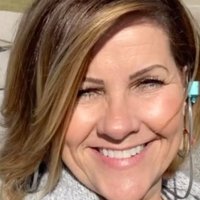 Suzanne Owen (@suzannewowen) 's Twitter Profile