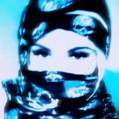baddest shorty in tha simulation 🤍 trippy girl living in a trippy world 🌎. 5 ⭐ energy. alchemi$t. artist, model & actress 🎥❤🔥