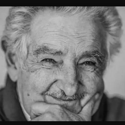 O que é ser de esquerda, afinal?
Mujica: 'É uma posição filosófica perante à vida, onde a solidariedade prevalece sobre o egoísmo'