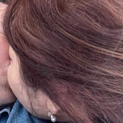 1H0izgdpz6IqpCK's profile picture. 