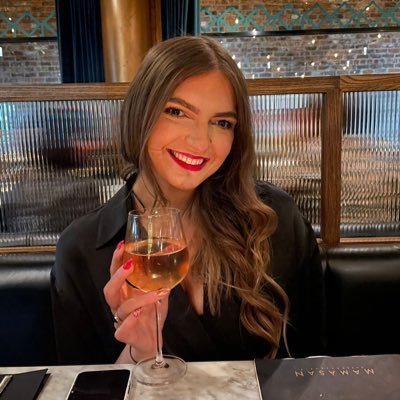 Kate_Armstrong_'s profile picture. 