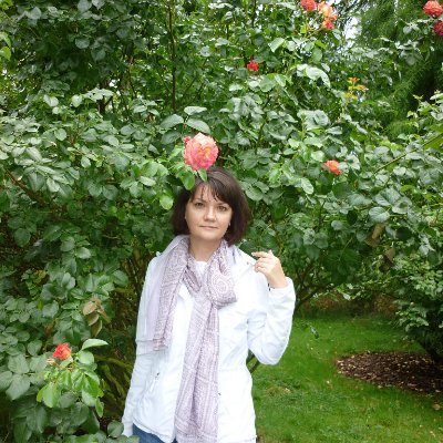 _I_r_i_n_a__'s profile picture. Красивая женщина радует мужской взгляд, некрасивая – женский!