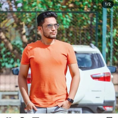 Shubham83895621's profile picture. When I tweet, I tweet to kill.