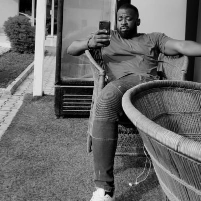 MulezaN360's profile picture. 