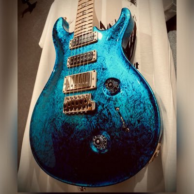 uver_NSW15515's profile picture. ROCK好き(UVER.muque.OOR.coldrain.SiM.etc…) ジャンル問わず聞く/趣味でギターやってます/ 愛知県在住/36歳/NSW歴 17年/彰リスペクト/二児のパパ