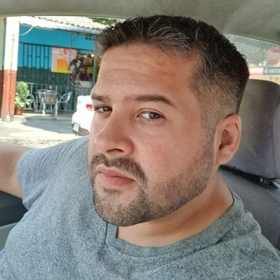 fs_navia's profile picture. WhatsApp 0980817155