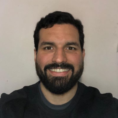 geek with roots, actually using Py to combine analog-digital. Searching to connect with technological innovation without loose root tracks.
