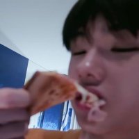 yg gk fb pantatnya kelap kelip (@pyinalee) 's Twitter Profile