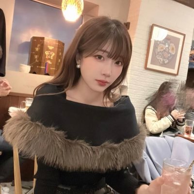 Sakurako_198's profile picture. 👗👗 東京に来て仕事をして間もない。👠👜 美食、✈️旅行、🍹日常の服装を共有するのが好きです。🗽🚢🛳