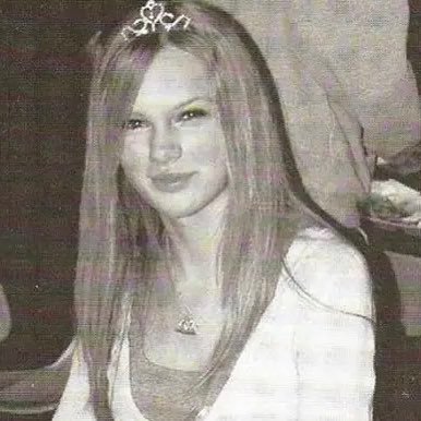 karma is a cat 💅🏻 | swiftie since ‘06 | midnights became my afternoons 🕰 | tell me what era you’re currently in and your top 3 @taylorswift13 albums 🤍💜🩶