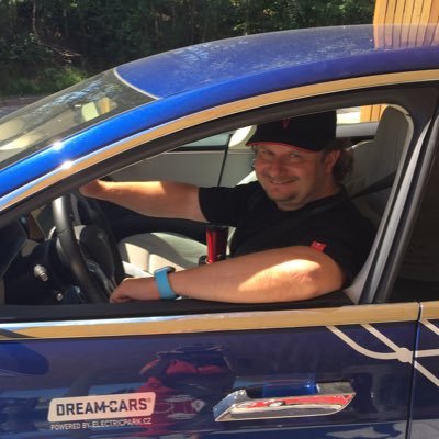 TeslaMotorsCZ Profile Picture