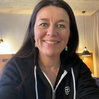 CaroleQuentric's profile picture. 