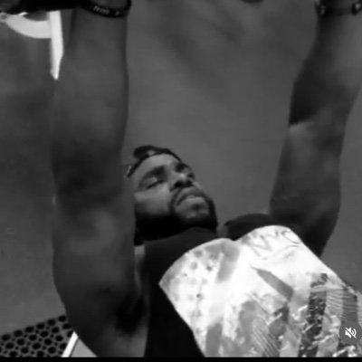 magik945's profile picture. Gold mind