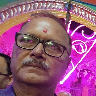 हिन्दू होने पर गर्व है क्योंकि यही ऐसा धर्म है जो सभी धर्मों की ईज्जत करता है।जातिवाद को हिन्दू धर्म के कमजोर होने का सबसे बड़ा कारण मानता हूं।