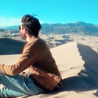 CrabMasterJack's profile picture. Professional Yacht Rigger. 

From a black-thatched cottage near five pines.

 @StarlightsRest