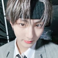 shi (@notayarbee_) 's Twitter Profile