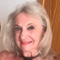 lin cole ⚒🫧🎭(@lindacole48) 's Twitter Profile Photo