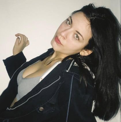 laulbrc's profile picture. 