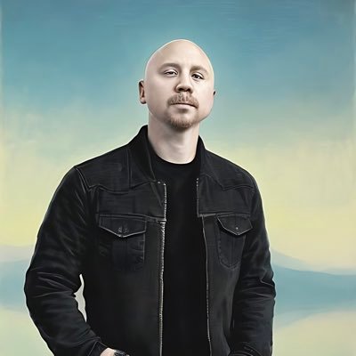 KyAc42's profile picture. Moon man