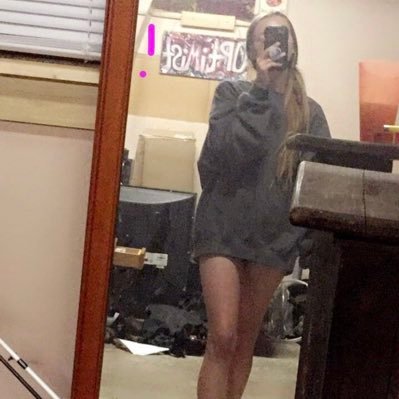 ashley_nikhole's profile picture. go ugly early.