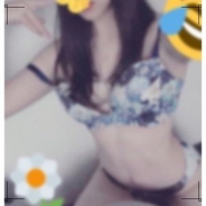 ウラ垢はじめましたʚ❤︎ɞ𓂃𓈒𓏸想像大好物で頻繁に慰めてる

めっちゃ過 激オ ナ。直ホ テ ルとかヤリたいひと❁𓈒𓂂𓏸
ここDLしてみてね ☞ https://t.co/ZN756FnfOG