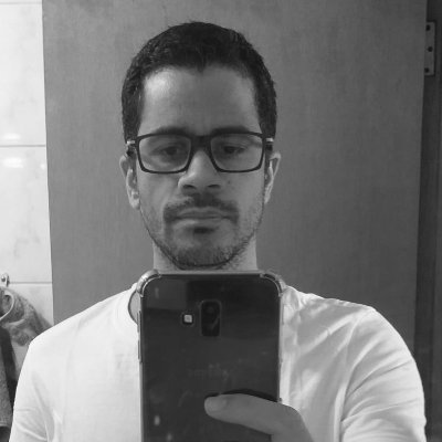 sinetoami's profile picture. 
